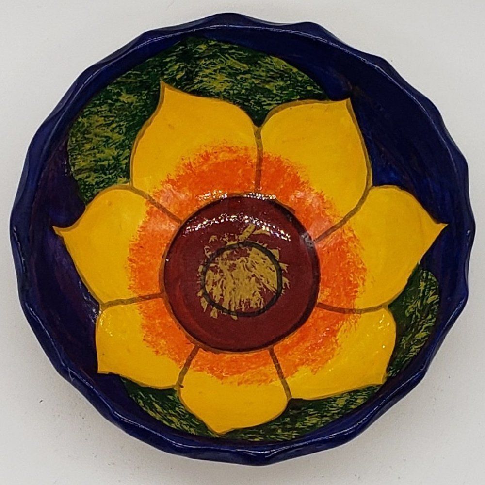 Mexican Talavera 4" Hand Painted Blue Yellow Sunflower 3 Footed Pottery Bowl